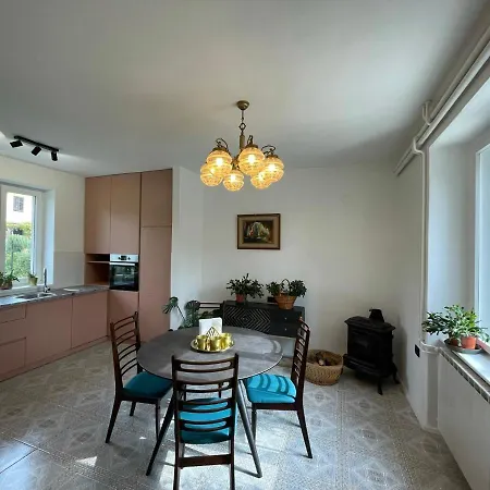 Сasa de vacaciones Cilka's House, Authentic Near Lipica