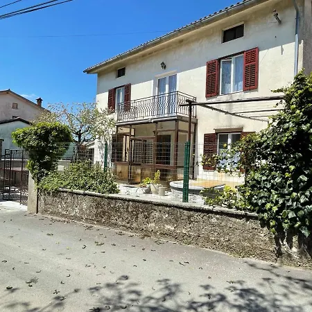 Casa de Férias Cilka's House, Authentic Near Lipica *