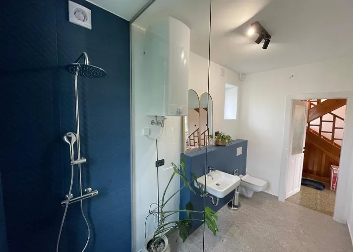 Vakantiehuis Cilka's House, Authentic Near Lipica Sežana