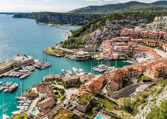 Cilka's House, Authentic Near Lipica Casa vacanze